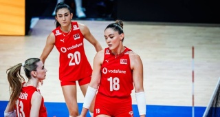 Japonya ile Türkiye Arasında Heyecan Dolu Voleybol Maçı