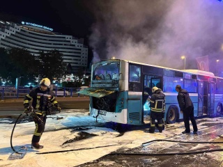 Kayseri'de Halk Otobüsünde Yangın Tehlikesi