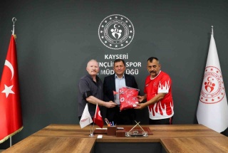 Kayserili Muaythai Sporcularının Madalya Başarısı