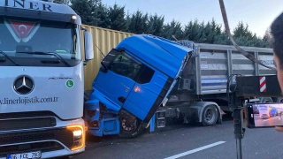 Kocaeli TEM Otoyolunda Zincirleme Kaza: Ulaşım Tek Şeritten Veriliyor