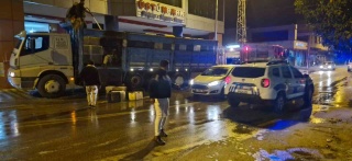 Kozan'daki Kamyon Yangını