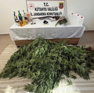 Kütahya'da Nefes Kesen Kaçakçılık Operasyonu