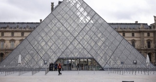 Louvre Müzesinde Yaşanan Soygun ve Güvenlik Önlemleri