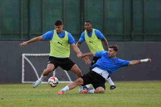 Manisa FK, Esenler Erokspor Maçına Hazırlanıyor