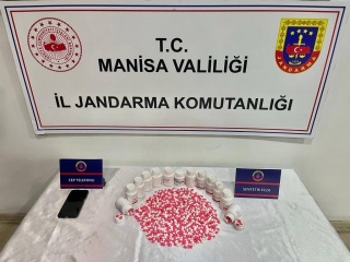 Manisa'da Sentetik Ecza Hapları Ele Geçirildi