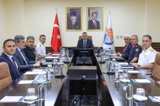 Mersin'de Suçla Mücadele ve Güvenlik Toplantısı