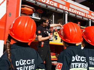 Minik İtfaiyeciler Düzce'de Buluştu