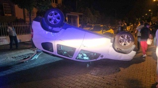 Nazilli'de Gece Yarısı Kaza: Otomobil Takla Attı