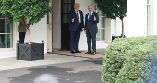 Netanyahu'dan Katar'a Özür