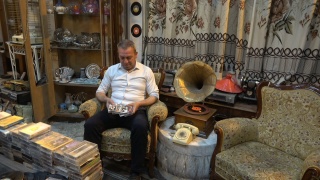 Nostalji Tutkunlarının Gözdesi: Kaset ve Plakların Yeniden Doğuşu