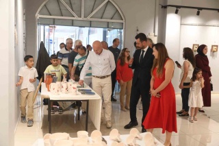 Öğrencilerin El Emeği Seramikleri Amasra'da Sergilendi