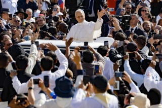 Papa 14'üncü Leo Göreve Başlama Ayini Gerçekleştirildi