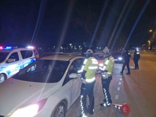 Payas Polis Ekipleri Araç ve Şahısları Denetledi