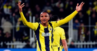 Rodrigo Becao Kadro Dışı Bırakıldı