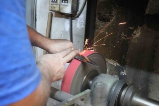 Serinhisar MYO'nun İlk Mezuniyet Töreni: Bıçakçılıkta Yeni Bir Dönem