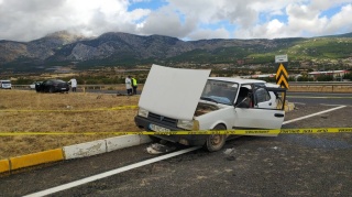 Serinhisar'da Trajik Kaza: Kontrolsüz Kavşakta Can Kaybı