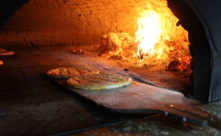 Sıcaklarla Mücadele Eden Fırın Ustaları