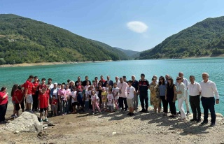 Sinop'ta 1 Milyon 468 Bin Yavru Sazan Doğaya Kazandırıldı