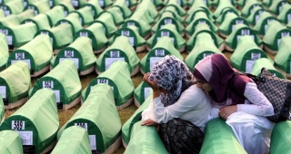 Srebrenitsa Soykırımı: 30 Yıl Sonra Yeniden Sessiz Çığlıklar