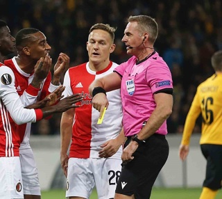 Trendyol Süper Lig'de Yabancı VAR Hakemlerinin Rolü