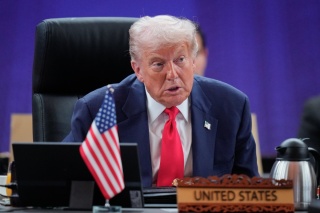 Trump Malezya'da Tarihi Anlaşmalar İmzaladı