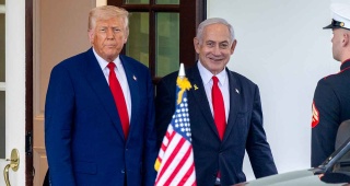 Trump'tan Netanyahu'ya Destek Mesajı