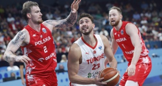 Türk Milli Takımı Yarı Finalde Yunanistan ile Karşılaşacak