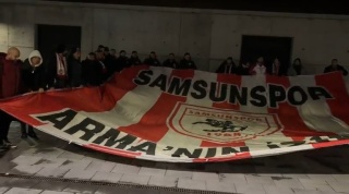 UEFA Konferans Ligi'nde Samsunspor Taraftarlarının İzlanda'daki Coşkusu