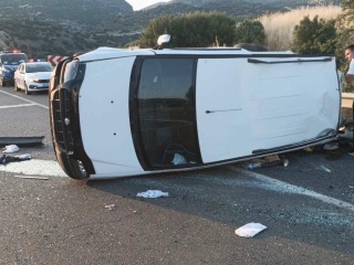 Uşak'ta Kaza: 1 Ölü, 4 Yaralı