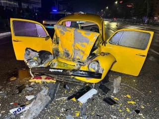 Uşak'ta Kaza: Sanatçı Orkestrasını Taşıyan Otobüs ile Araç Çarpıştı