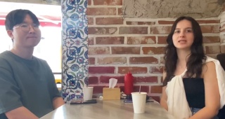 Uygulama ile Başlayan Aşk: Büşra ve Jihwan'ın Güney Kore'de Mutlu Hikayesi