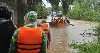 Vietnam’da Matmo Tayfunu'nun Yıkıcı Ziyareti