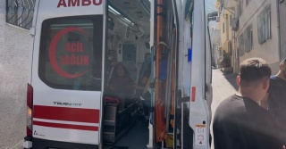 Yeşilyayla'da Motosiklet ve Bisiklet Çarpışması: 3 Çocuk Yaralandı