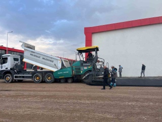 Yeşilyurt Oto Sanayi Sitesi'nde Asfalt Çalışmaları Tamamlanıyor