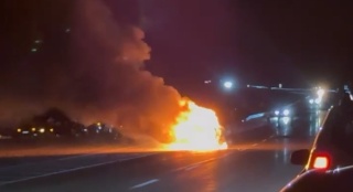 Yozgat'ta Gece Saatlerinde Araç Yangını