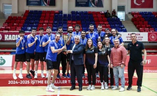 Yukatel Pamukkale Sağırlar Spor Kulübü Erkek Voleybol Takımı Türkiye Şampiyonu Oldu