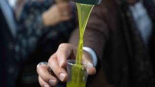 Zeytinyağının Yaz Aylarındaki Faydaları ve Diyetteki Yeri