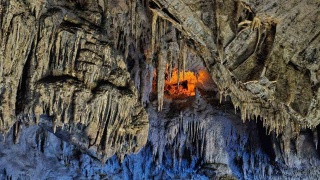 Zonguldak'ta 350 Milyon Yıllık Gökgöl Mağarası Ziyaretçi Akınına Uğradı